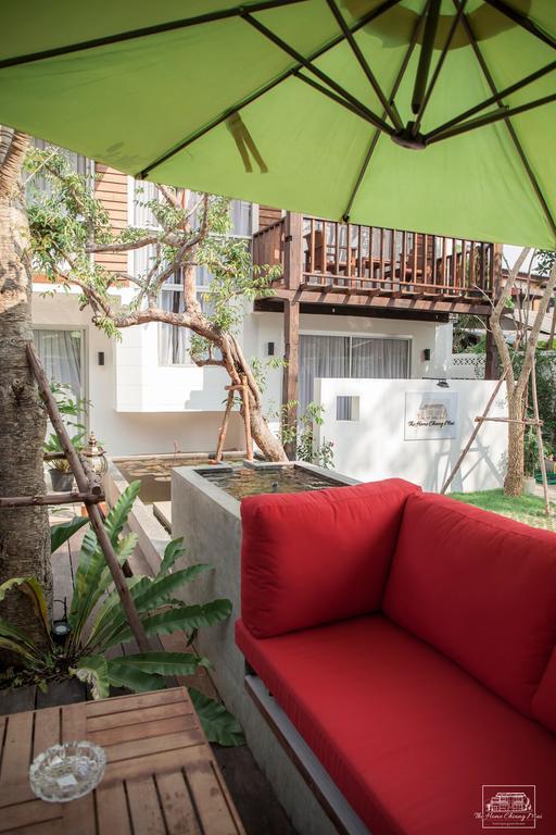 The Home Chiangmai Luxury Guesthouse Csiangmaj Kültér fotó