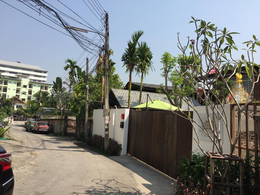 The Home Chiangmai Luxury Guesthouse Csiangmaj Kültér fotó